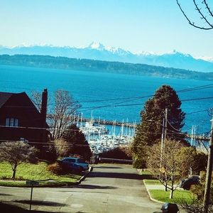 Meet your Posher, Hend